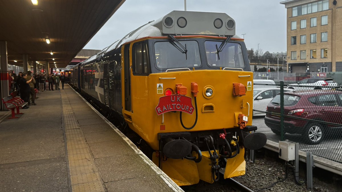 randomdude634 tweet media