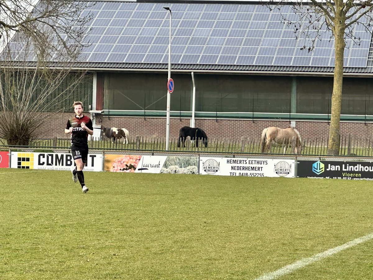 Dick Teunen tweet media