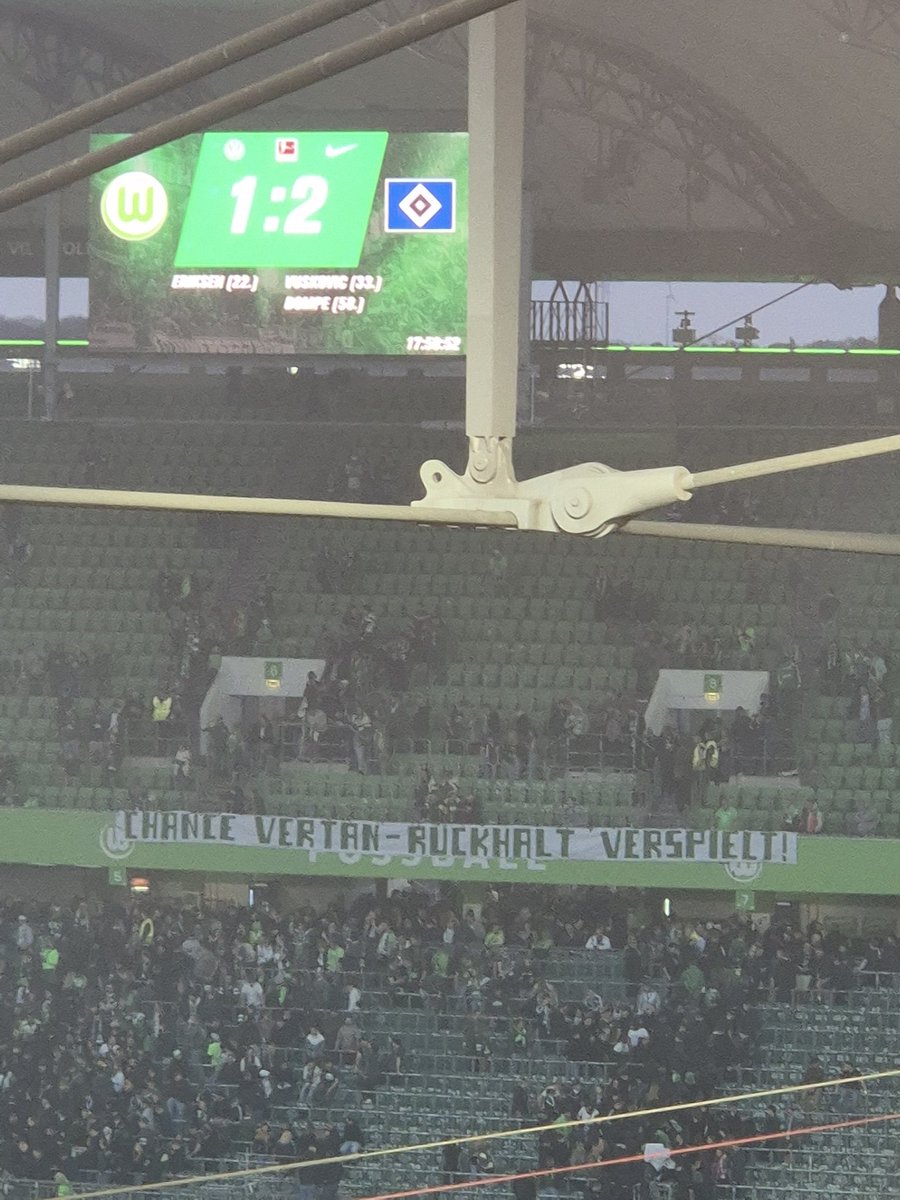 Sebastian tweet media