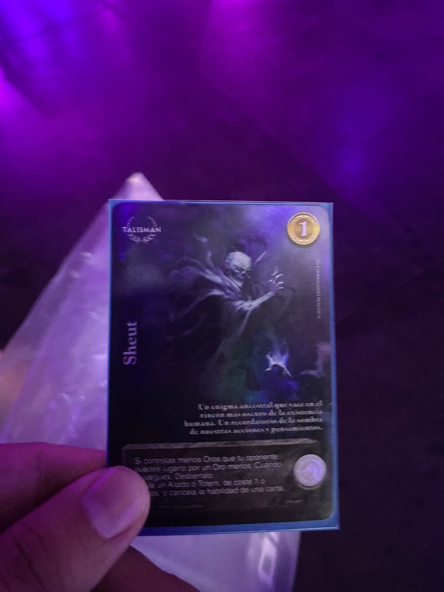 vellsx's tweet photo. Un regalo para @BlackEspanolito de un tcg chileno , una carta que tiene vibes de omen https://t.co/NB5xxCjZm2