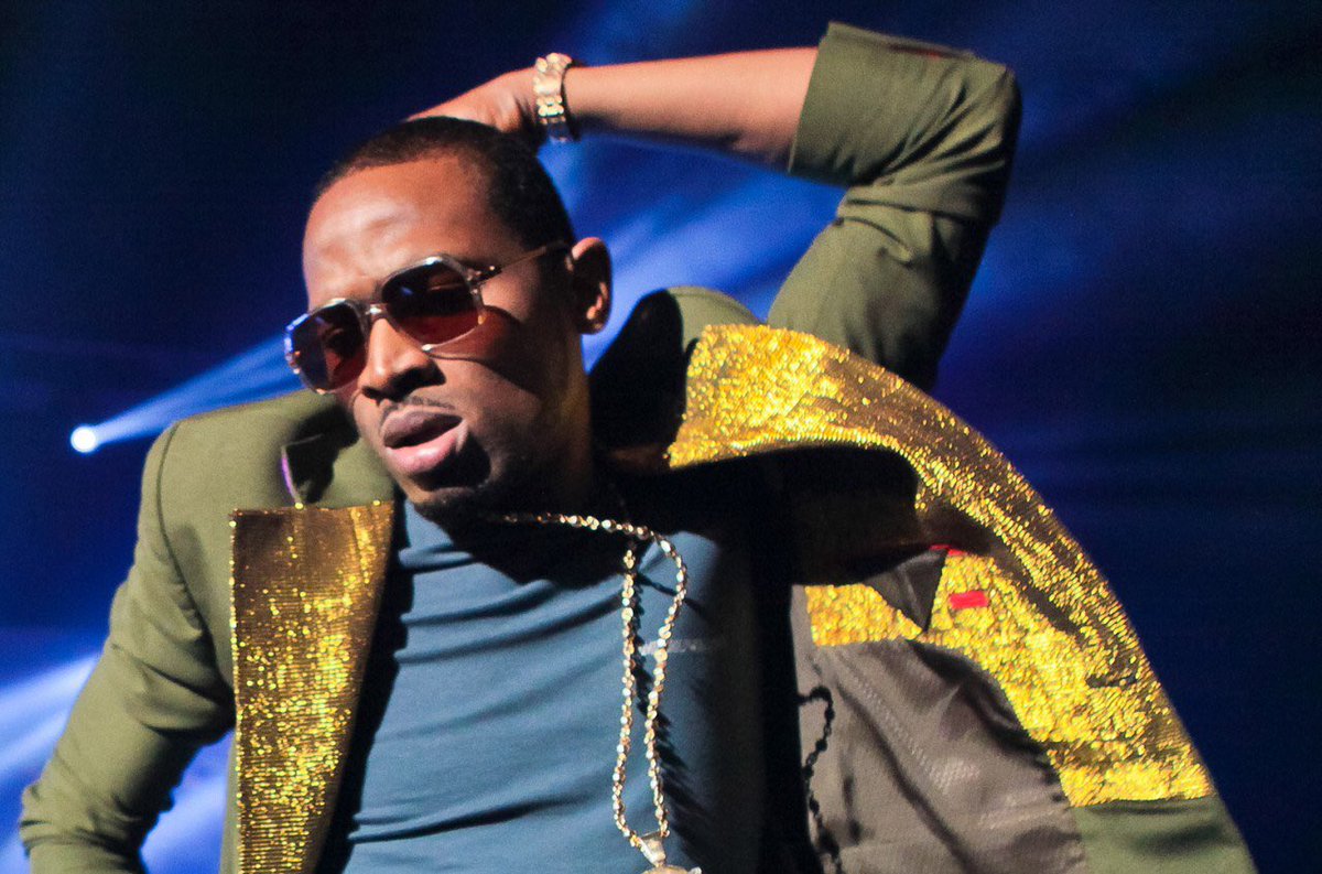 PulseNigeria247's tweet photo. Billboard ranks the top #10 Afrobeats Songs Of All Time. Do you agree with this?

#1. 2Baba — “African Queen” 

#2. Wizkid — “Ojuelegba” 

#3. Flavour, “Nwa Baby (Ashawo Remix)”

#4. Rema — “Calm Down” 

#5. Wizkid — Tems, “Essence” 

#6. CKay — “Love Nwantiti” 

#7. D’banj — “Oliver Twist” 

#8. Davido — “Fall” 

#9. Burna Boy — “Ye”

#10. P-Square — “Chop My Money (Remix)”