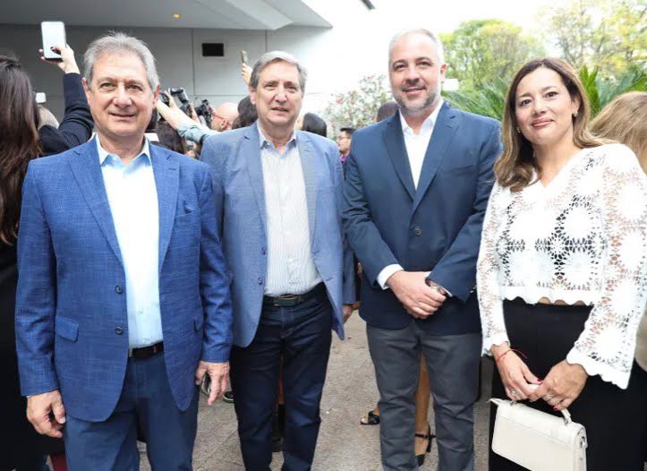 Adriana Cano tweet media