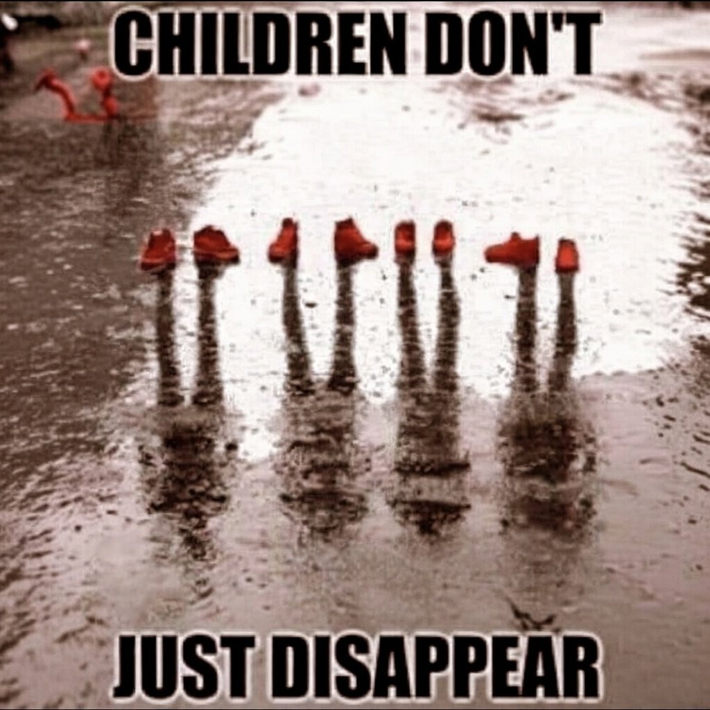 moonfried's tweet photo. #March4Children #MarchForChildren π€ https://t.co/9A4YWQMINi