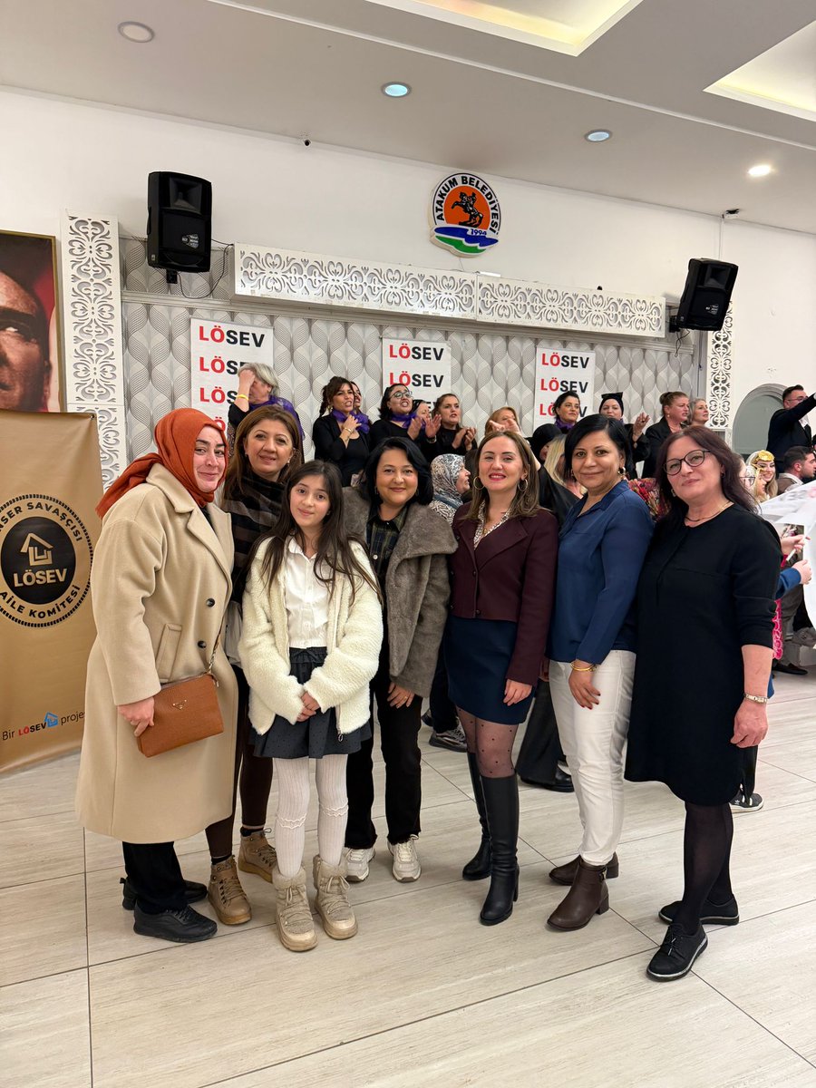 Güçlü Kadınlar, Umut Dolu Yarınlar🧡
<a href="/losev1998/">LÖSEV</a> 
#8MartDünyaKadınlarGünü 
#LÖSEVleGüçlüKadınlar