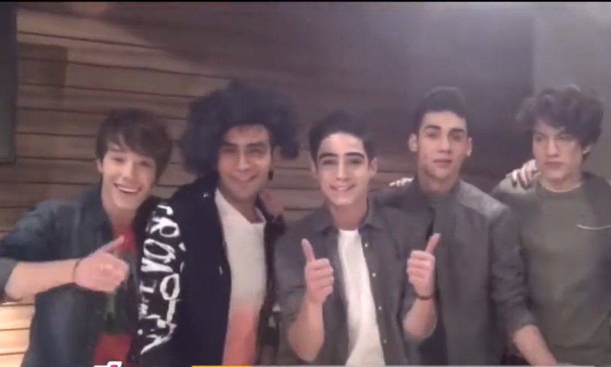 fairykrl's tweet photo. para qué le hablan a MB o a otros para que sean el reemplazo en CD9 cuando tenemos a Stefano? 😍 https://t.co/gAOfGN25Ze