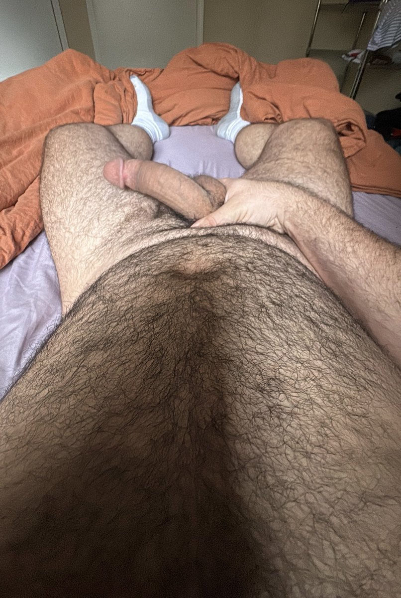 comment what you’re letting me breed, craving hole this afternoon 😈