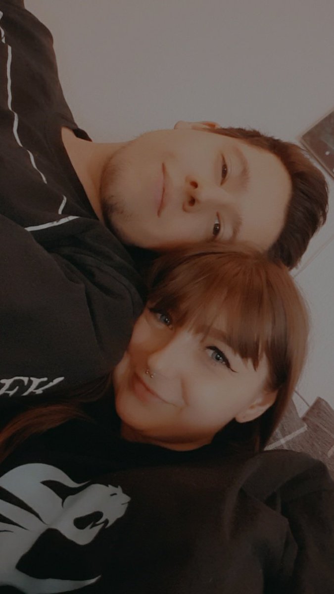 Dinkledude tweet media