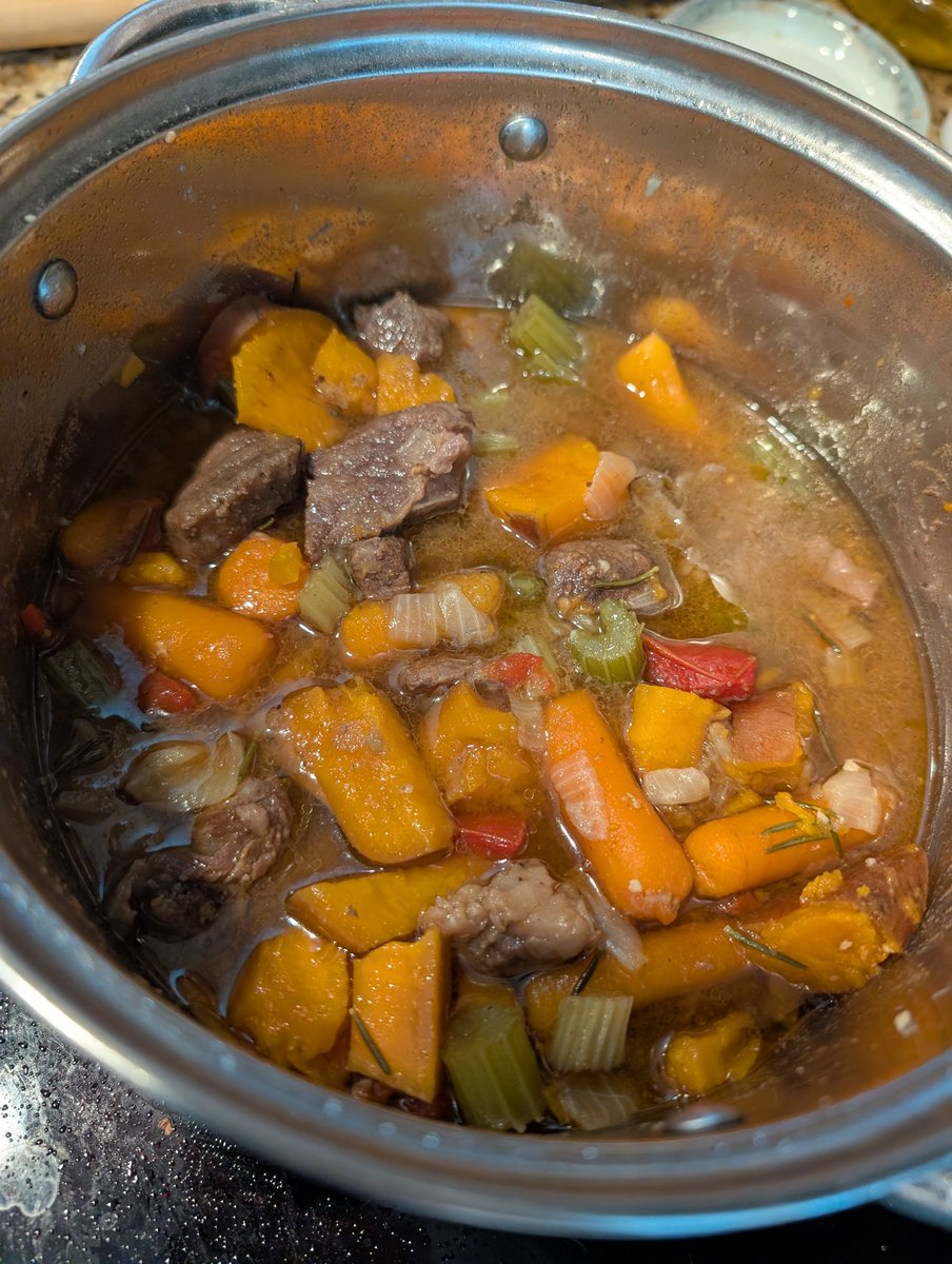 itsbbqtime tweet media