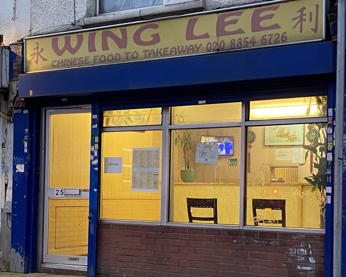 Woolwich Pigeon tweet media