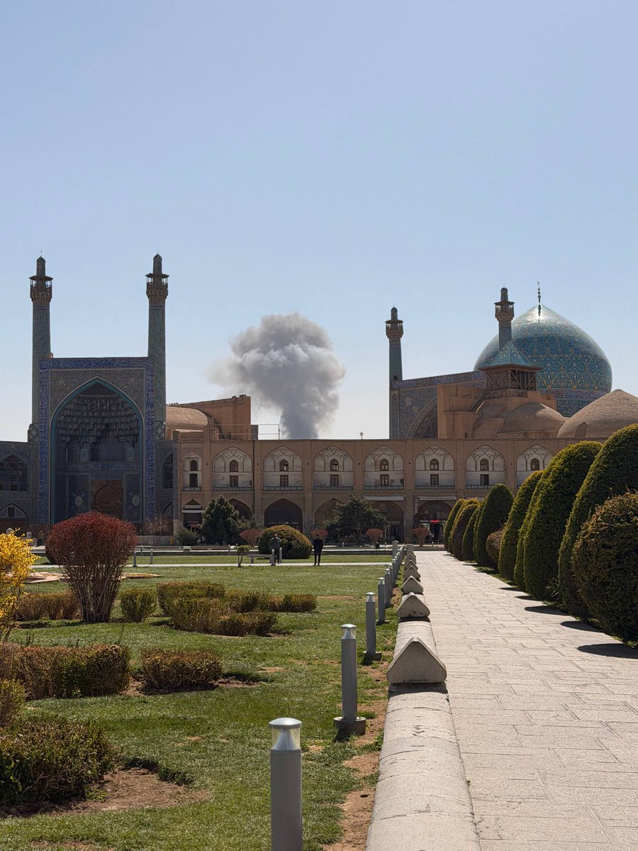Earlier today US and Israel bombed Isfahan, a city that is home to some of Iran’s (and the world’s) greatest cultural and architectural structures. This image is from the Naqsh-e Jahan Square, built in the 16th-17th century and a UNSECO World Heritage Site.