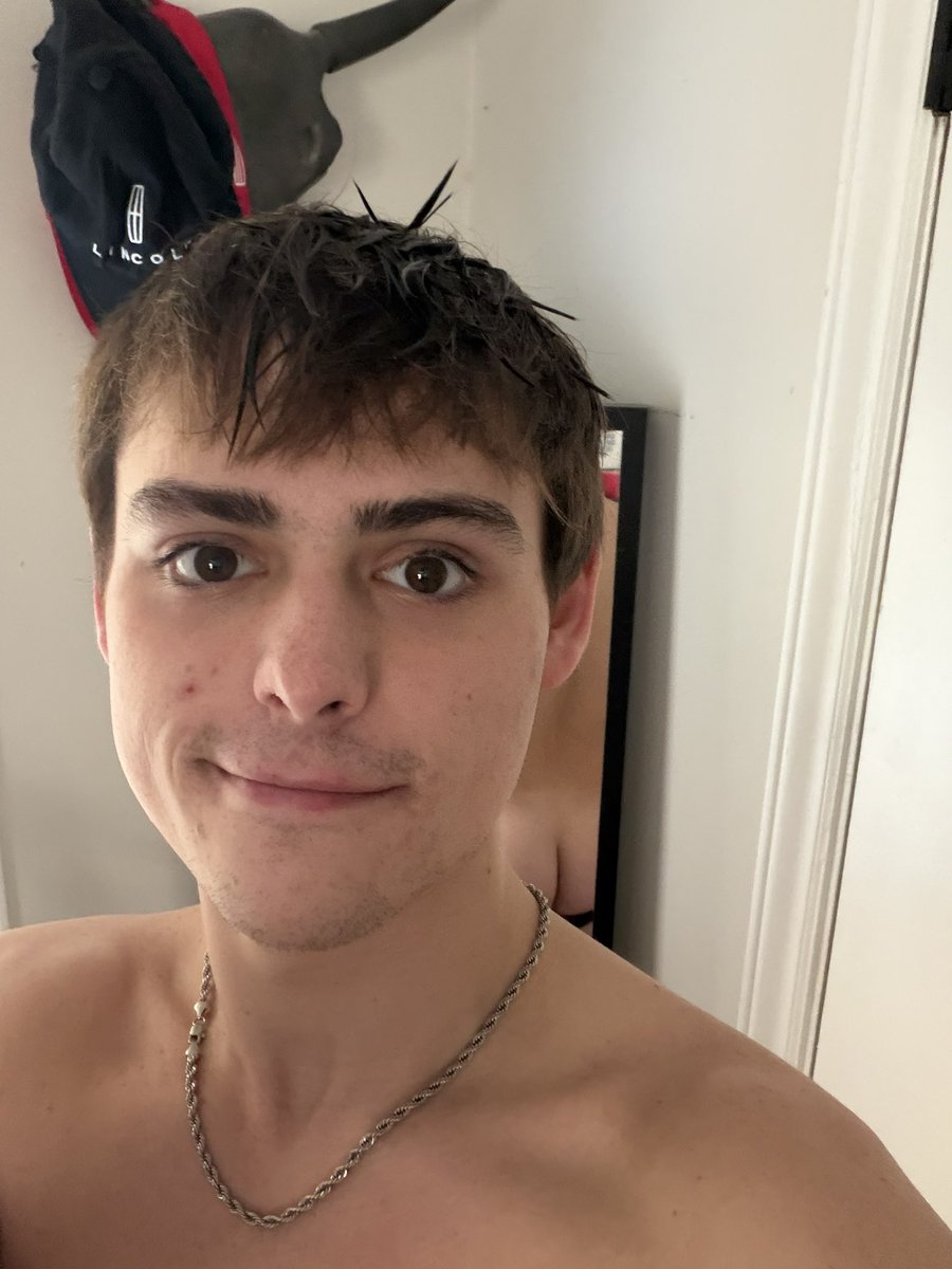 Dylan Fruits tweet media