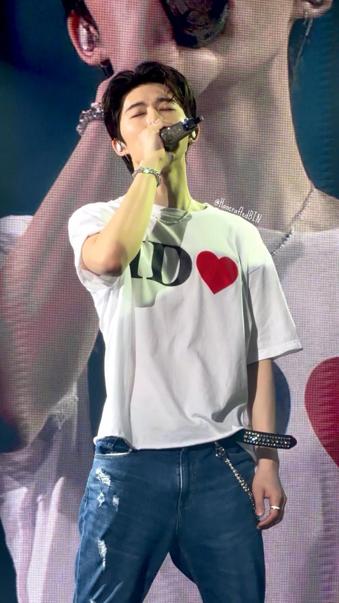 HancraftedBIN's tweet photo. 260307
stay safe ❤️
see you again ❤️

B.I TLP ENCORE IN SINGAPORE
#2026THELASTPARADEENCOREINSINGAPORE 
#BI #HANBIN #비아이 #김한빈 @shxx131bi131 https://t.co/Mc8NMsVkaB