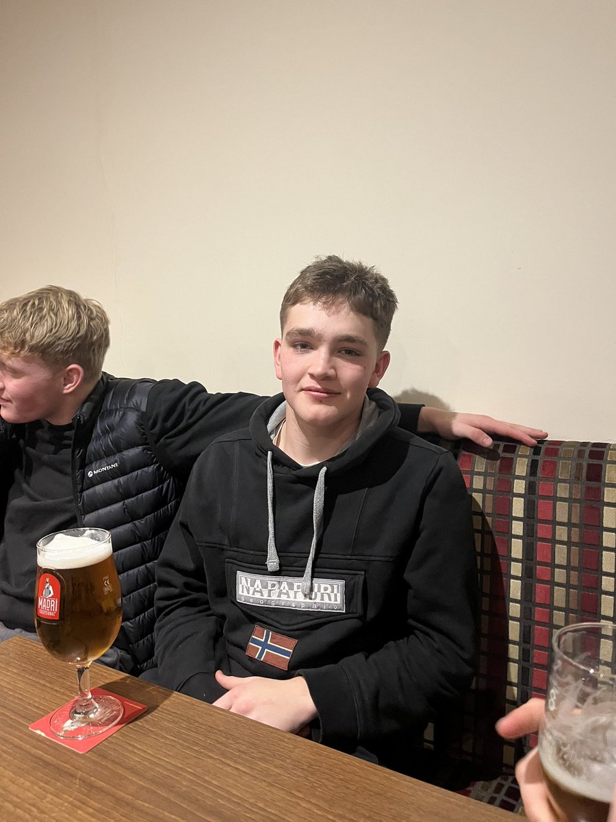 Shoutout to 18 year old Leo Ranner who has 9GA in the last 3 games, 2 man of the matches for the Reserves in Division 1

Recovering from a horrible MCL and ACL injury and showing his full potential now. Unreal 👏 

💛💙