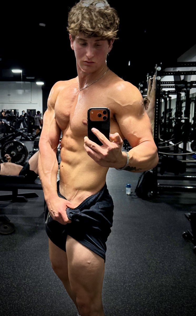 Bromasterrr's tweet photo. Super good pump 😈 https://t.co/40kpKr95kv