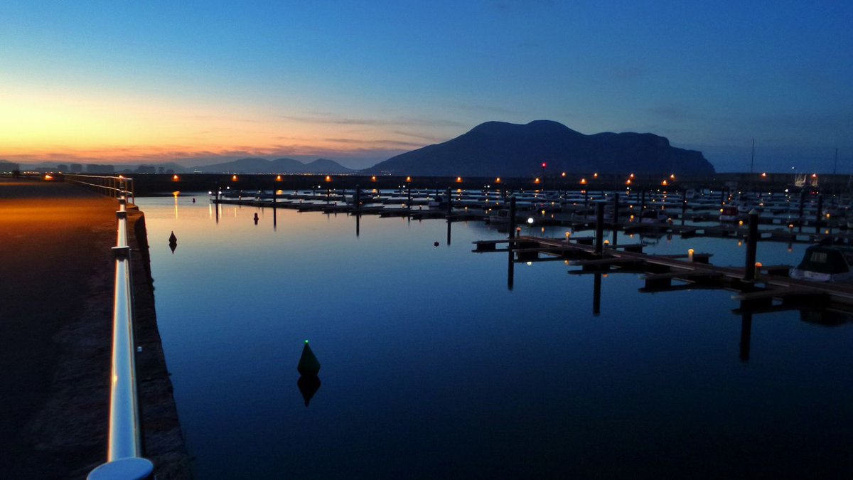 Long Saskatchewan summer nights are great — until you can’t see the edge of your dock. Dock lighting improves safety, usability, and the overall experience.

If you’re adding lighting or power, do it the right way.

Read More: norcoldocks.com/how-to-add-lig…