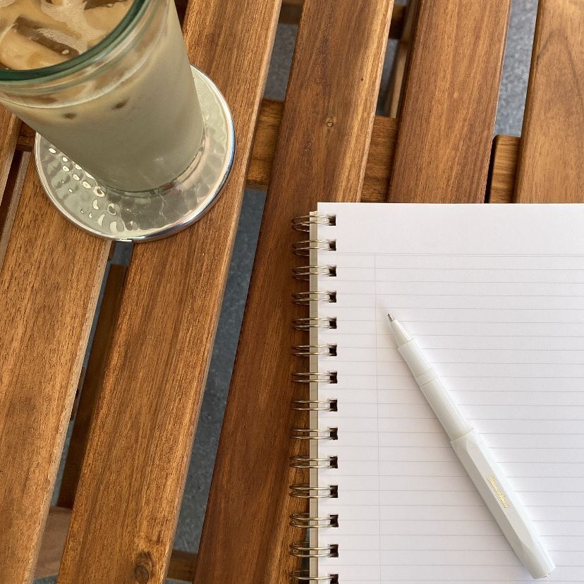 Laura Teagan tweet media