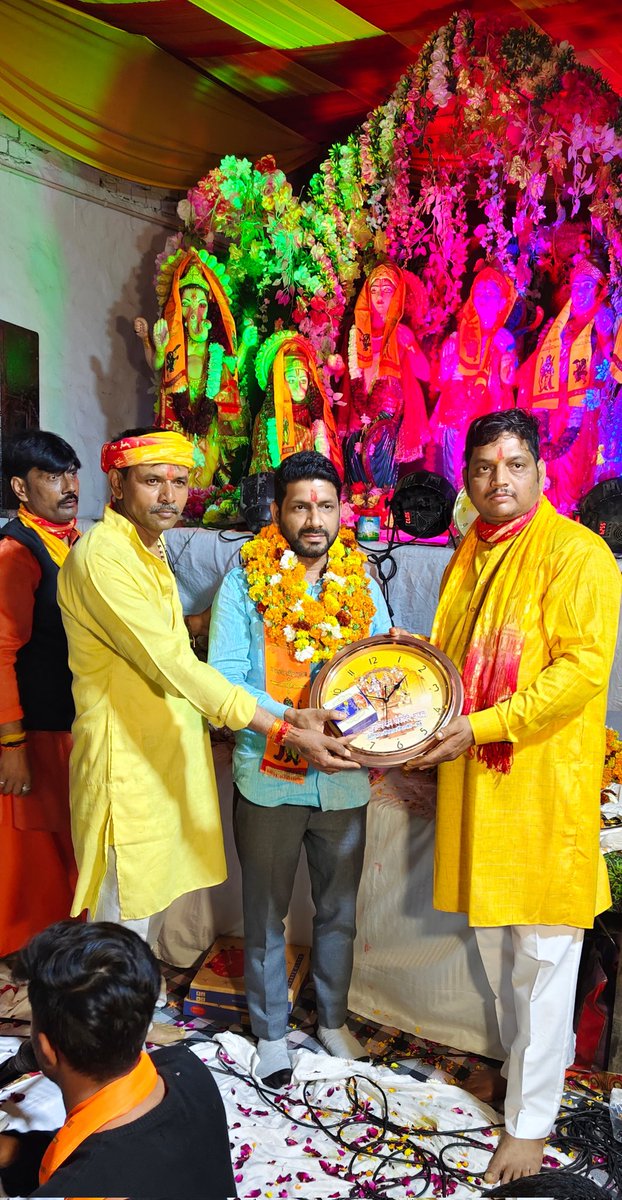 DHANANJAY MISHRA(मोदी का परिवार) tweet media