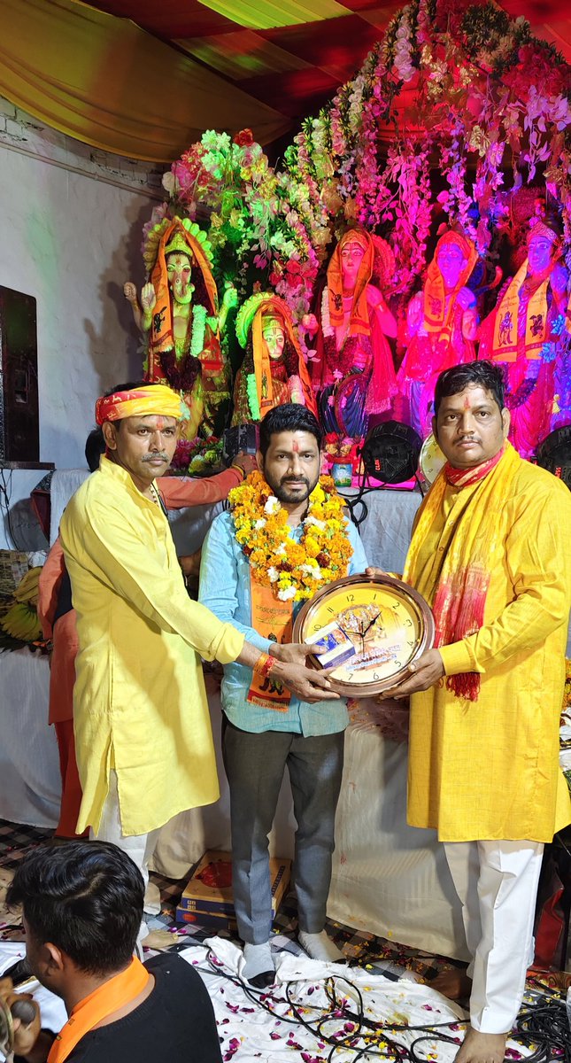 DHANANJAY MISHRA(मोदी का परिवार) tweet media