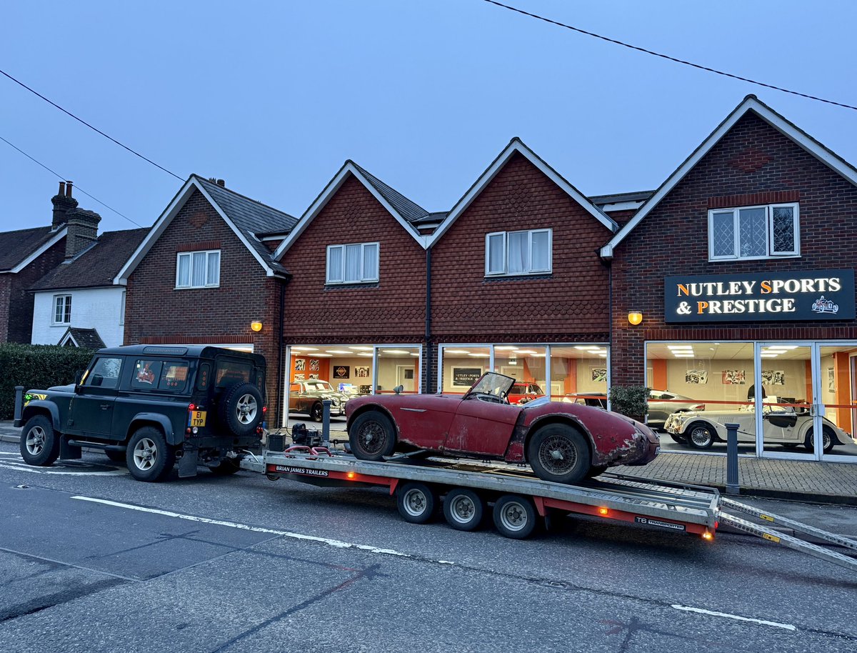 NutleySports's tweet image. Delivery day for our matching numbers home-market Austin Healey 100 BN1 restoration project...We look forward to seeing the progress of this very special build.

#automotivearcheologists #barnfind #restorationproject #austinhealey100 #nutleysportsprestige