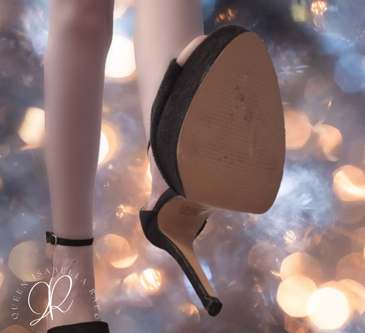 IsabellaRae724's tweet photo. You don't even deserve this view. Kneel at my feet.👠 You are fortunate to be in my presence, and to bask in my premium energy.🧎‍♂️Now say thanks. You know how.💰 https://t.co/lHkQKqj54R