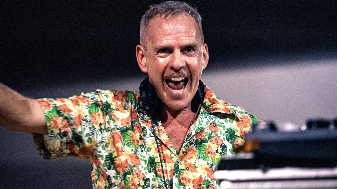 Fake Showbiz News tweet media