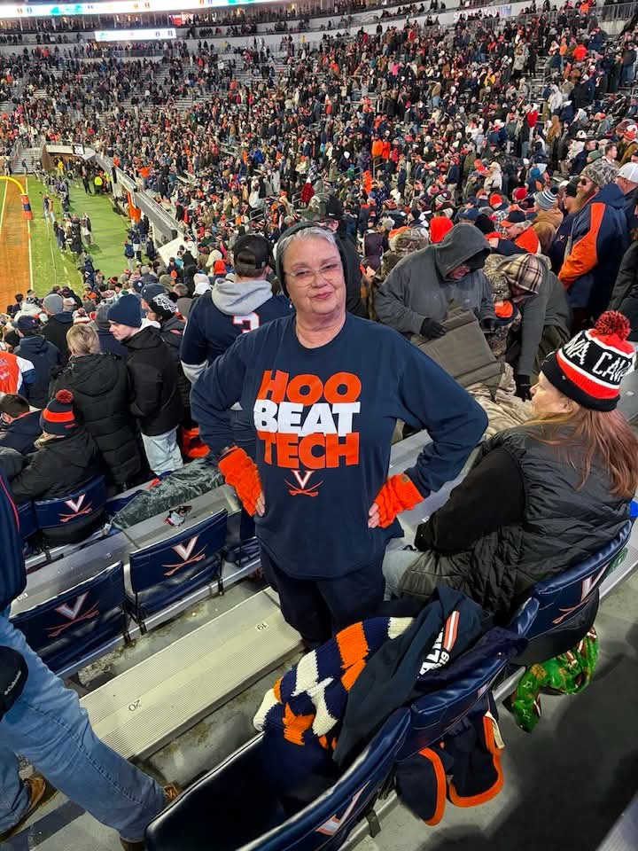 Hoos win!