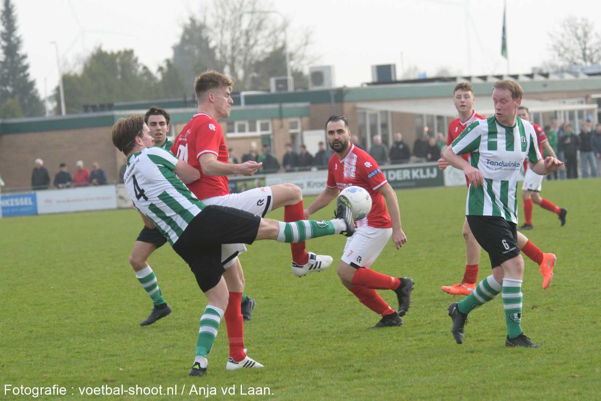 voetbal-shoot.nl tweet media