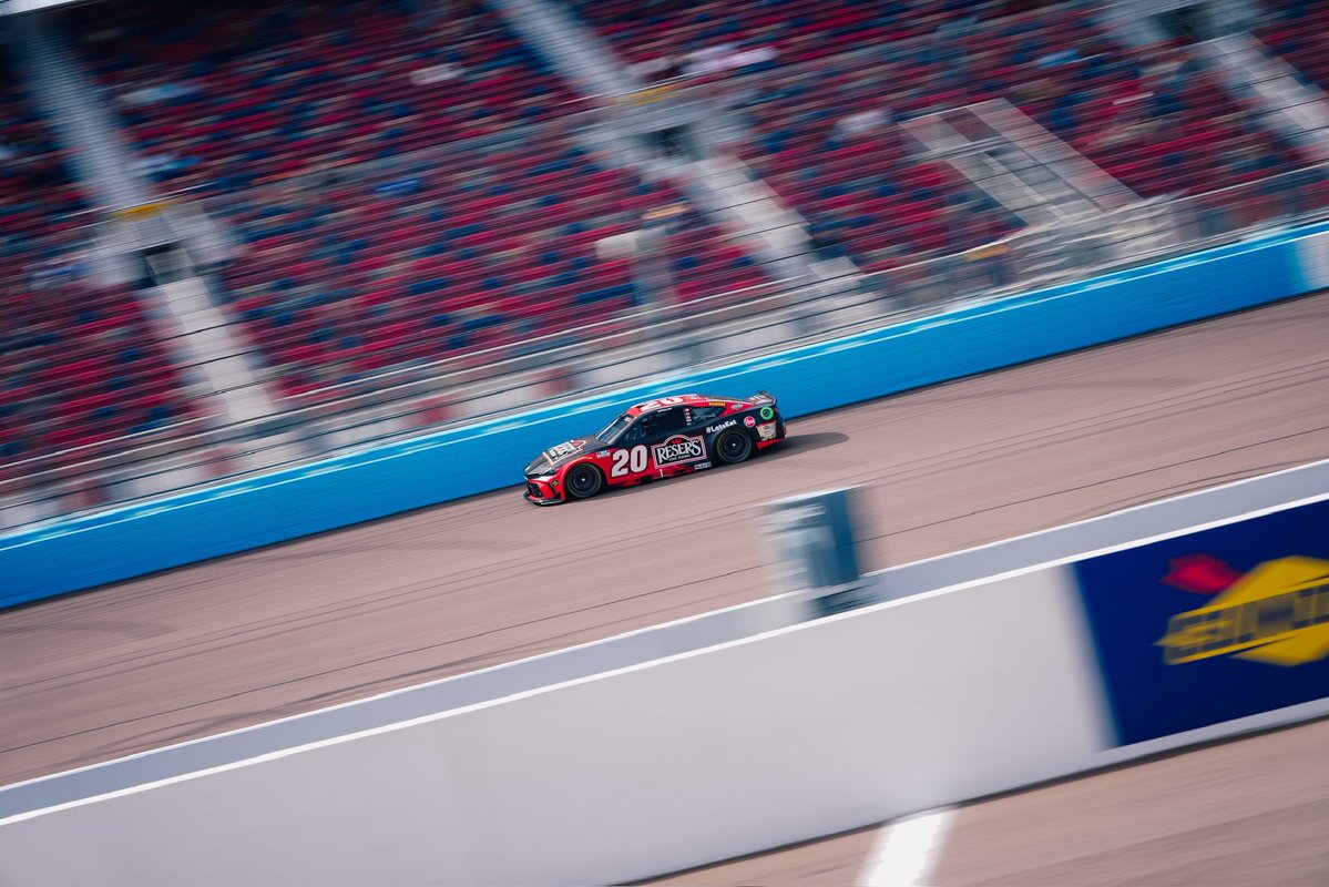 Joe Gibbs Racing tweet media