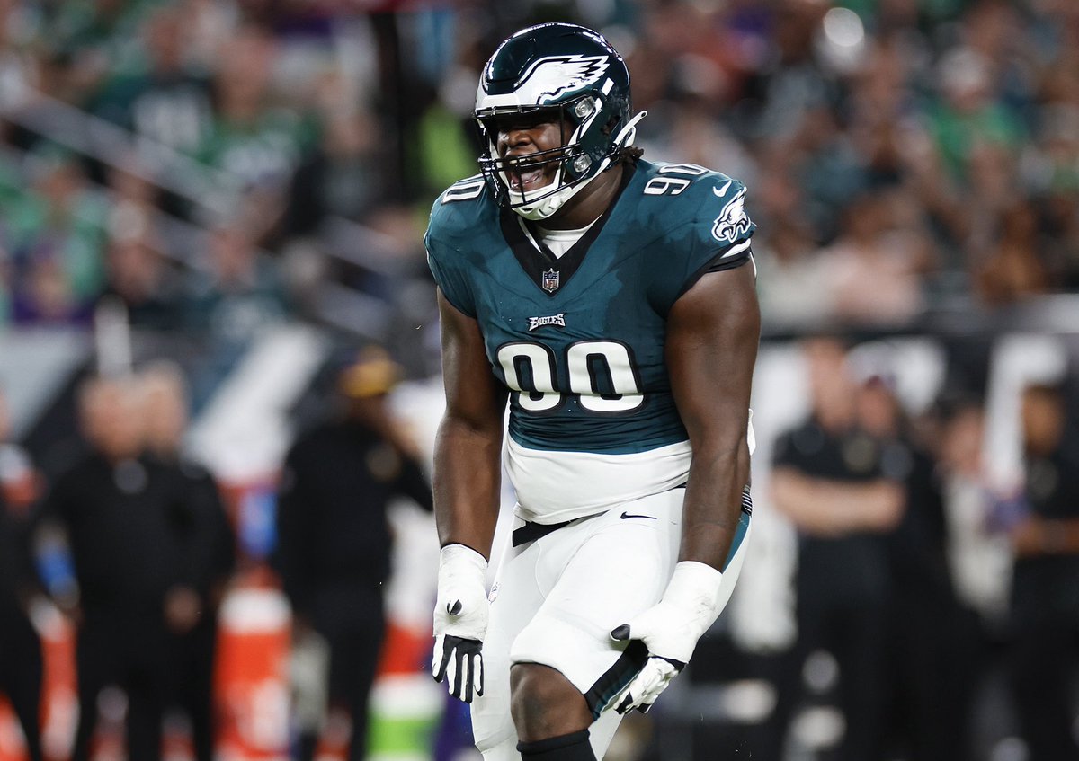 The #Eagles have signed DT Jordan Davis to a three-year extension‼️

Schefter reports the deal is for $78M ($26M AAV) with $65M guaranteed

#FlyEaglesFly