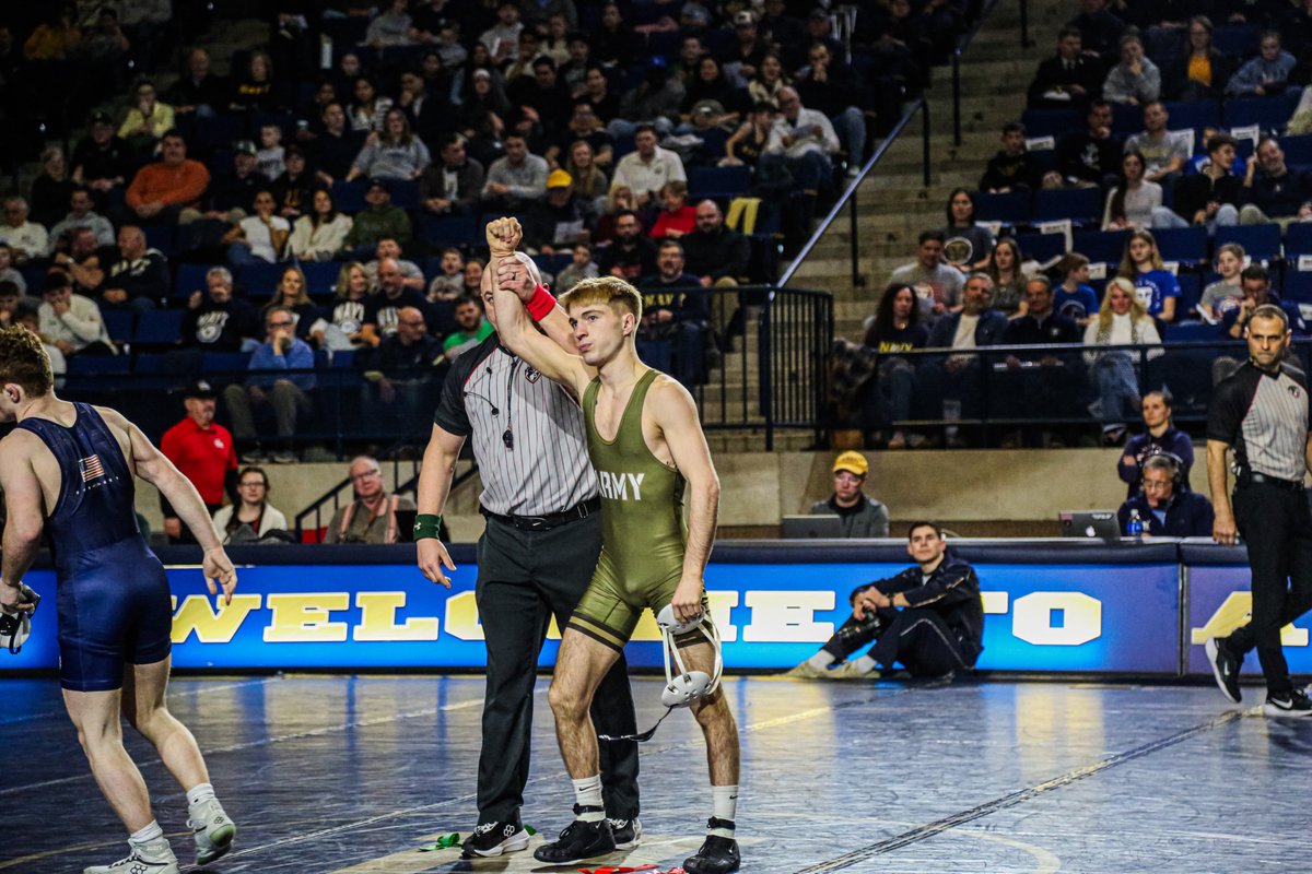 ArmyWP_Wres's tweet photo. The senior ends his run on a high note!

Charlie Farmer's EIWA tournament run comes to a close, with a 10-0 win over F&amp;M's James Garcia to capture 5th place at 125 lbs! https://t.co/rcN0vviEGF