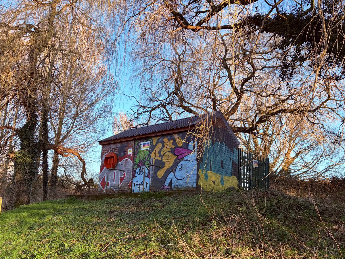 liam_lovell's tweet image. Cold &amp;amp; frosty start turned into a stunning spring day in Carlisle with wall to wall sunshine. Diurnal temperature from -2.1°c up to +11.8°c this afternoon ☀️ 

#cumbria #loveukweather