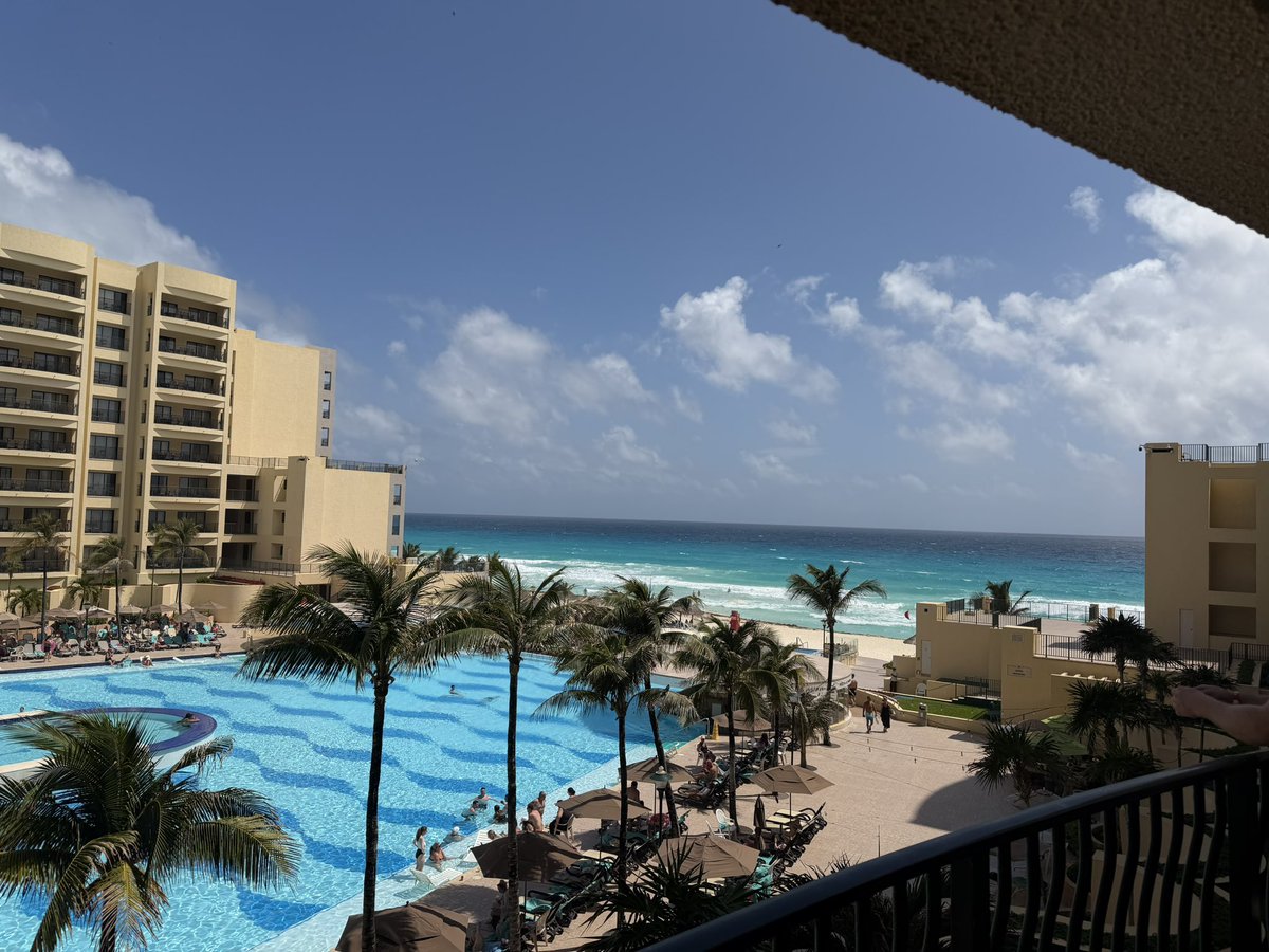 PapaPepperoni tweet media