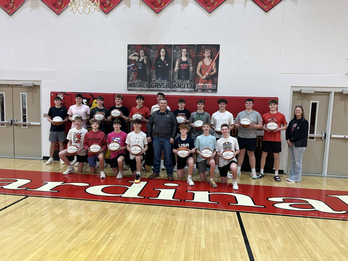 Treynor Basketball tweet media