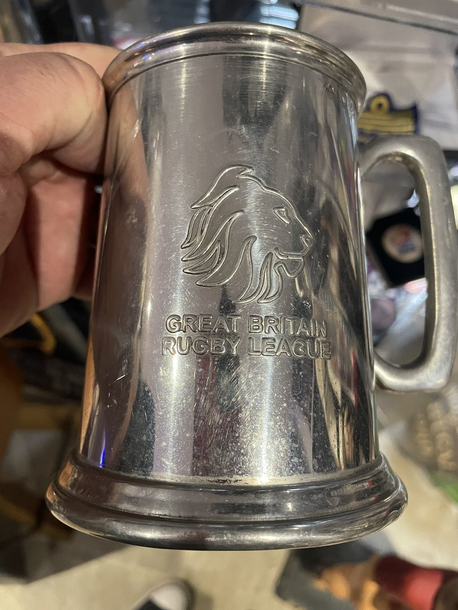 Clarkes Bar tweet media