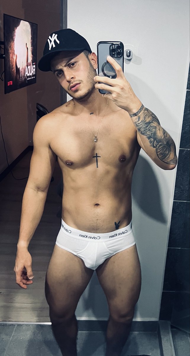 Alejomasis's tweet photo. Tardes 🔥 https://t.co/9OSSrE7Qr6