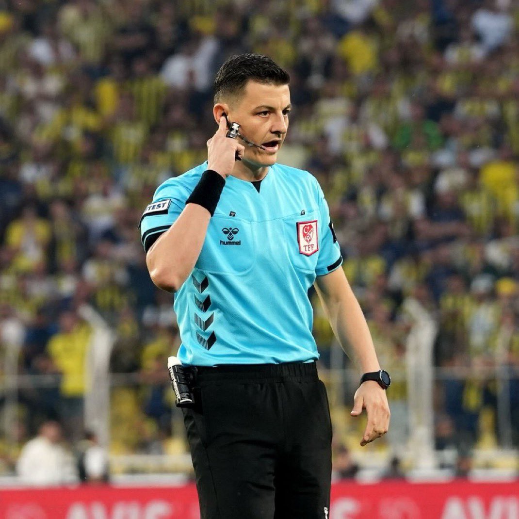 TransferMerkez's tweet photo. Ozan Ergün'ün derbi performansını nasıl buldunuz❓ https://t.co/i5bjxgYuBJ