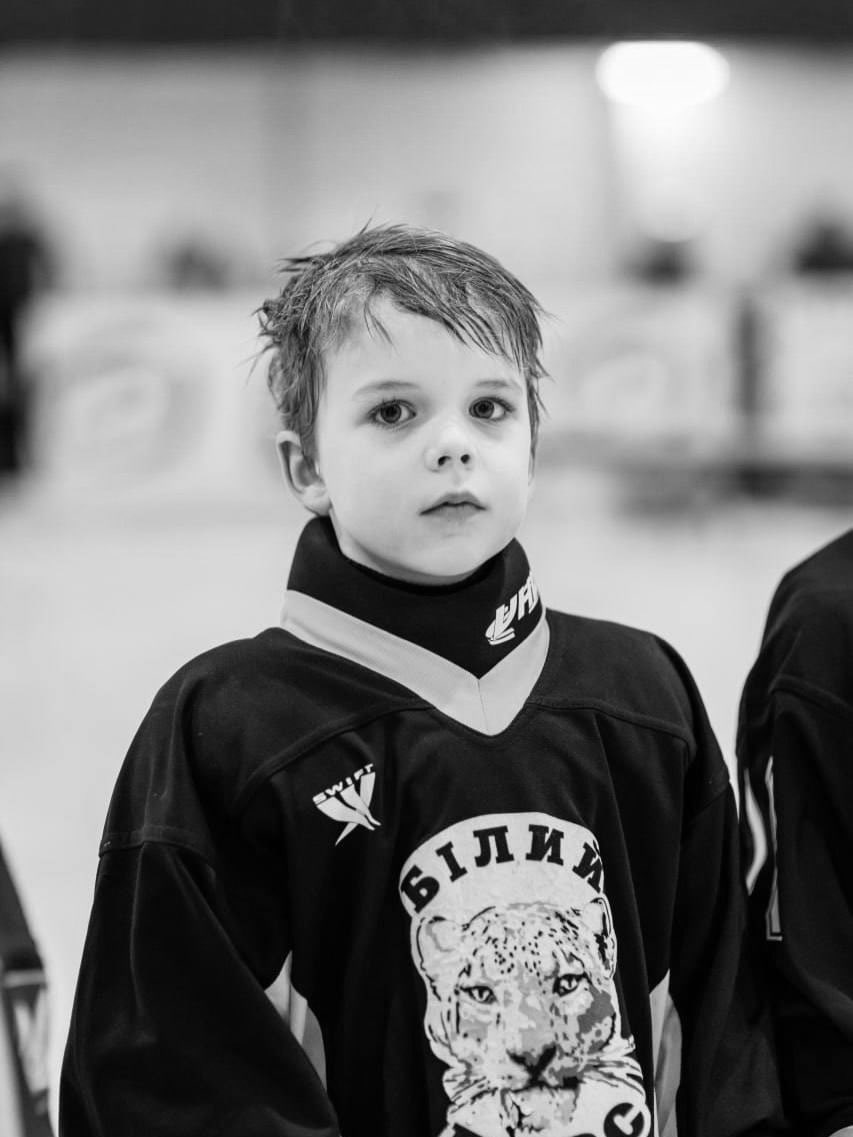 The Ukrainian Review tweet media