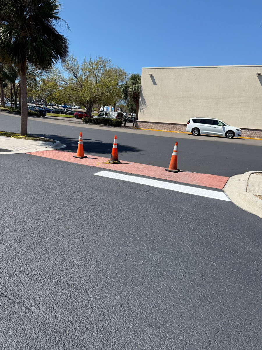 radiantstriping's tweet photo. "Mario and his team did an amazing job with the sealcoat and striping. Luxury work for budget pricing!" — Darrell B.

210 five-star Google reviews. Sealcoating Tampa.

(813) 448-1252

#Sealcoating #tampafl https://t.co/cbixHG3N0X