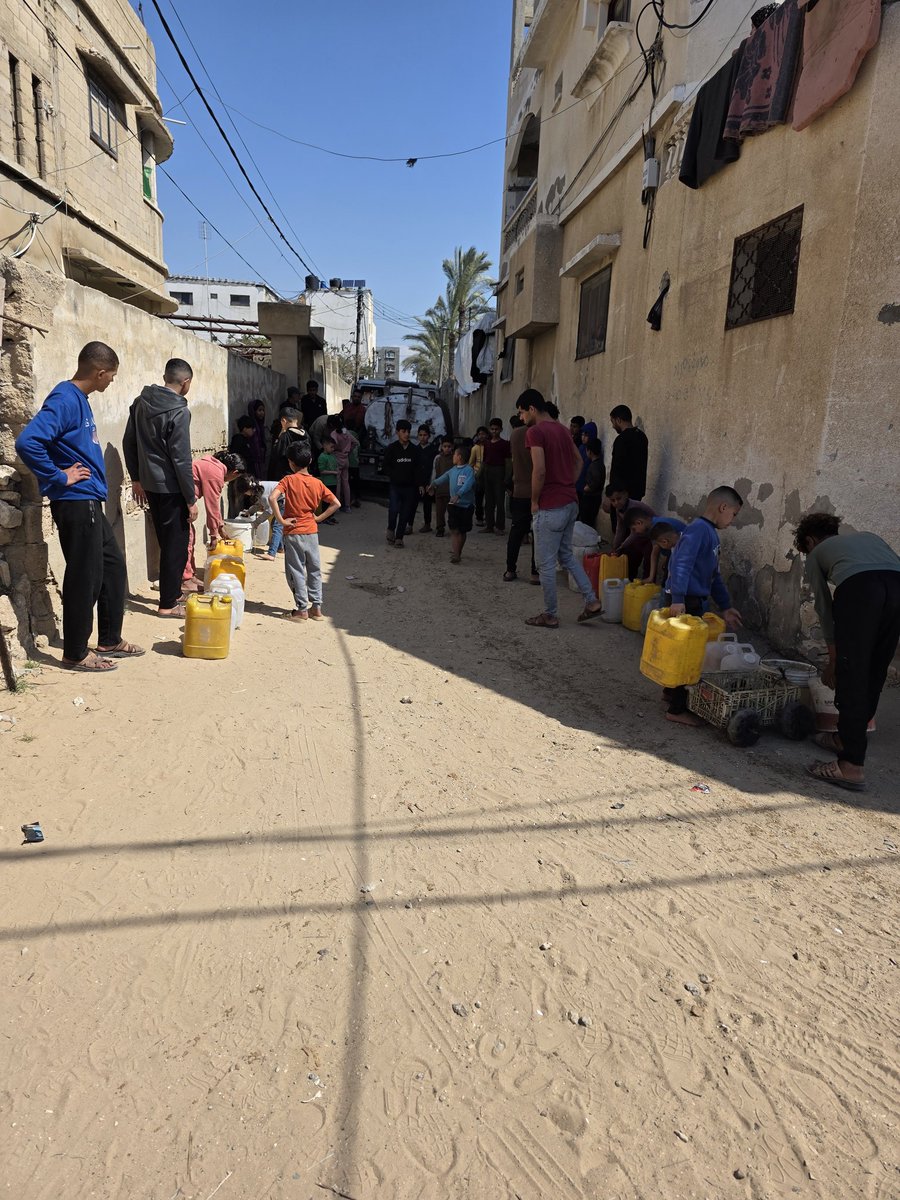 abn_gaza90's tweet photo. أمس الجمعة 6/3/2026
مستمرون يوميا في مشروعنا اليومي لسقيا الماء الصالحة للشرب للعائلات النازحة والمنكوبة في غزة للمساهمة والتبرع التواصل معي او عبر روابط الحملة 👇
PayPal
https://t.co/kEab5dUCal
Gofundme
https://t.co/xer1kfw3VM https://t.co/9OaGvgqDYJ