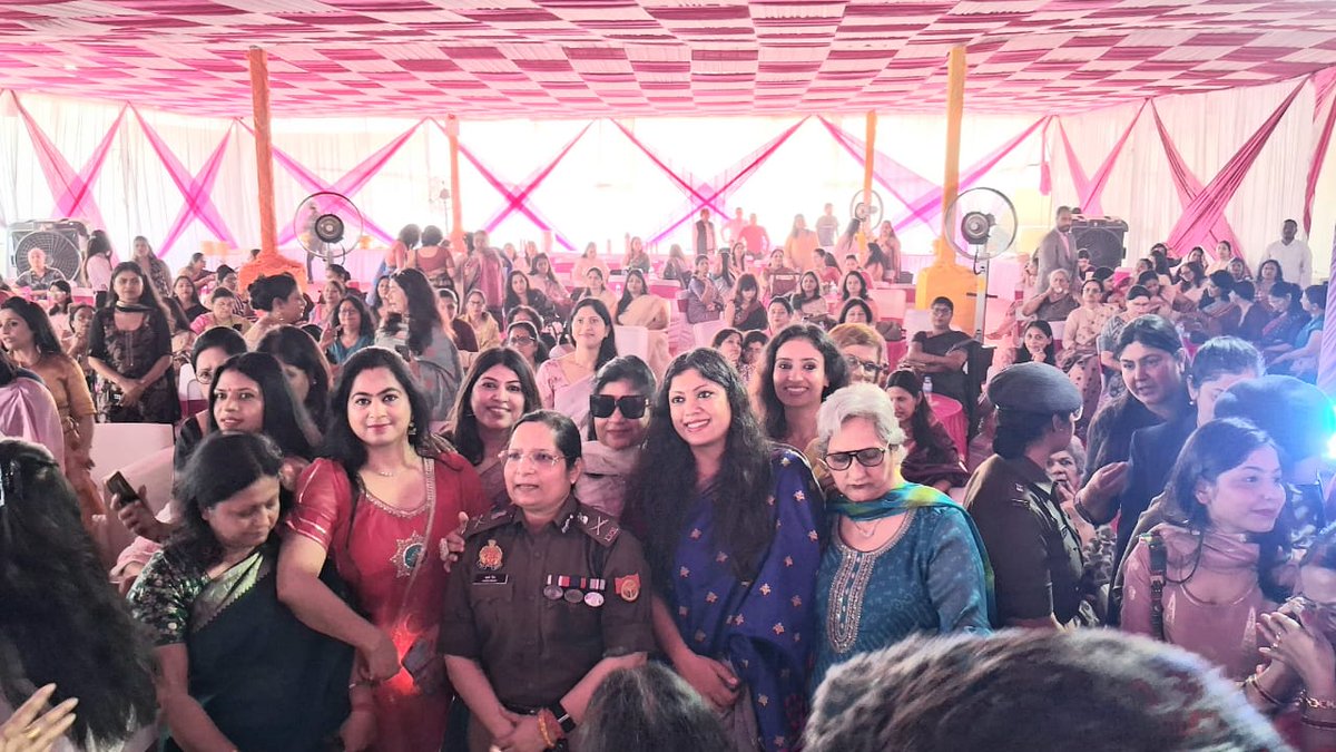 DM NOIDA Gautam Buddha Nagar tweet media