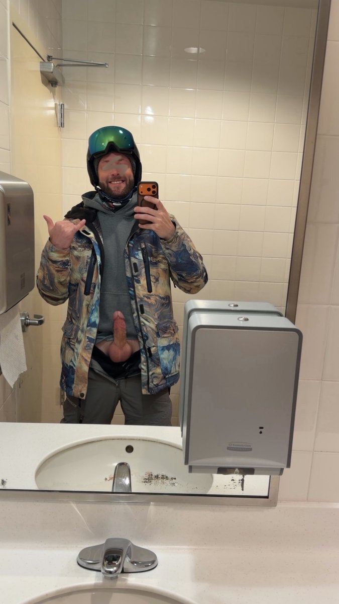 mike_4xxx tweet media