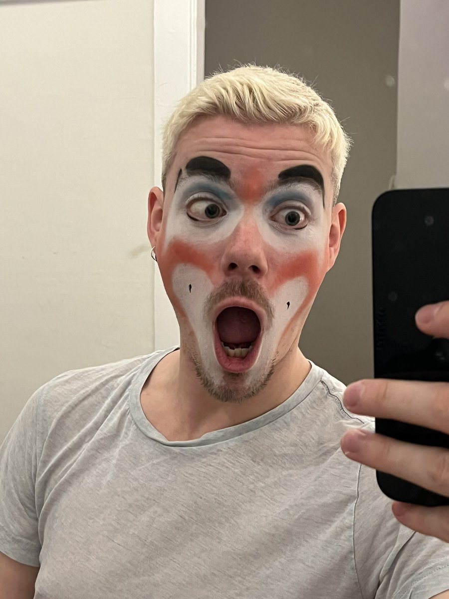 The Muckle Stoater tweet media