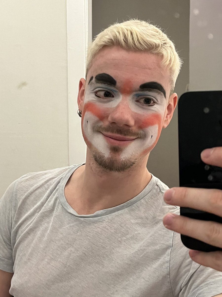 The Muckle Stoater tweet media