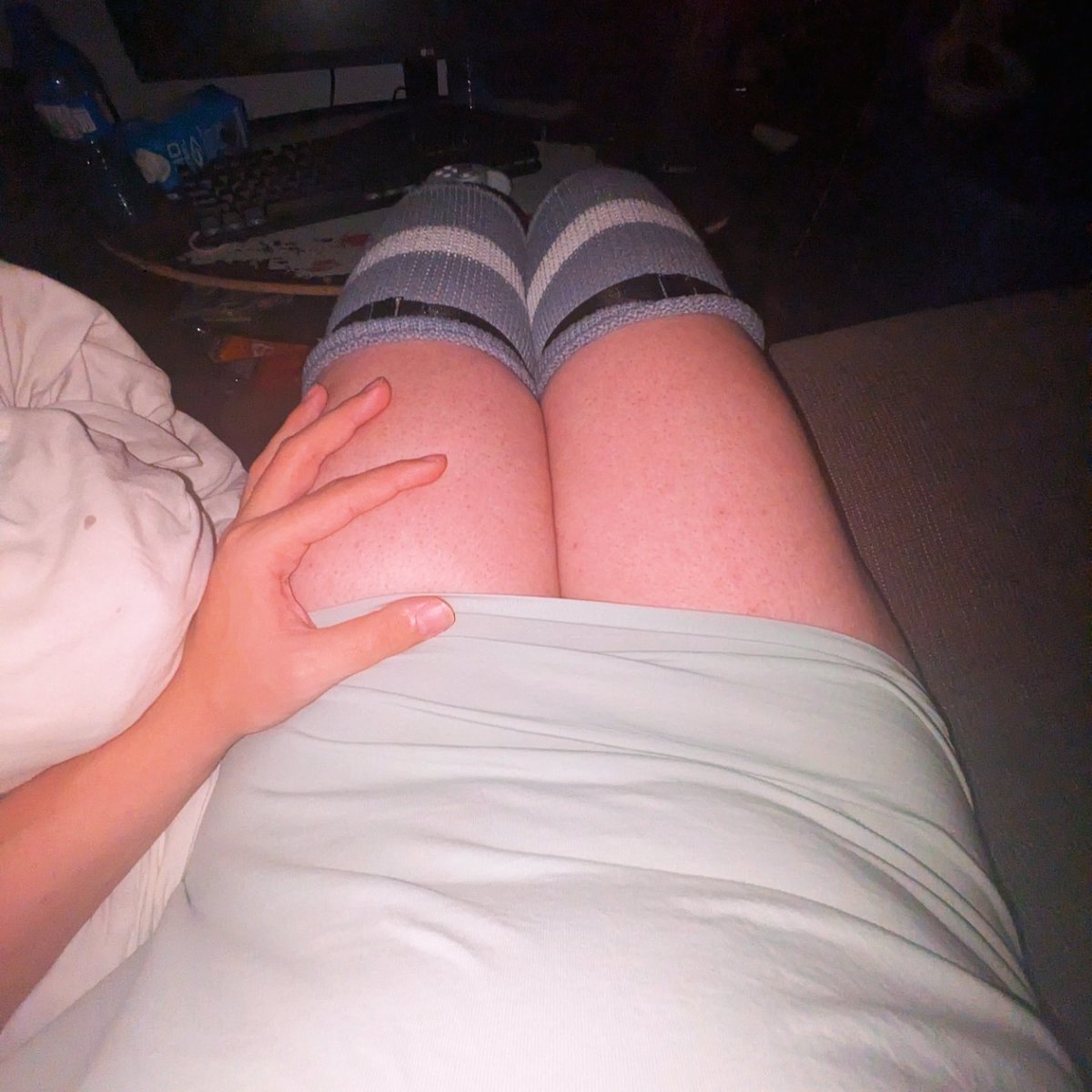 femboymaple's tweet photo. Feeling minty green bean UwU #femboy #thunderthighs https://t.co/1DoJT80Vip