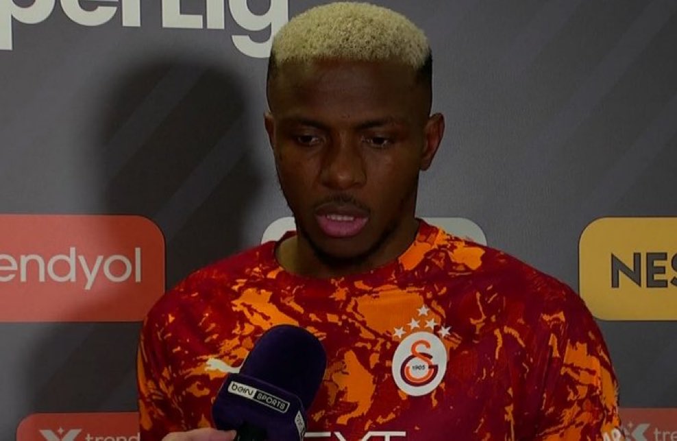 Victor Osimhen: "Beşiktaş arkadaşımızın sakatlığı için dışarı gönderdiğimiz topu centilmence geri vermeden ahlak dışı bir şekilde kullanarak büyük bir saygısızlık yaptı. Artık hiç bir arkadaşımın artık bu saygısız camiaya transfer olmasına referans olmayacağım." (beIN SPORTS)