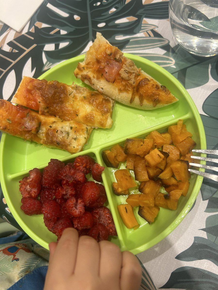 SrtaNightingale tweet media