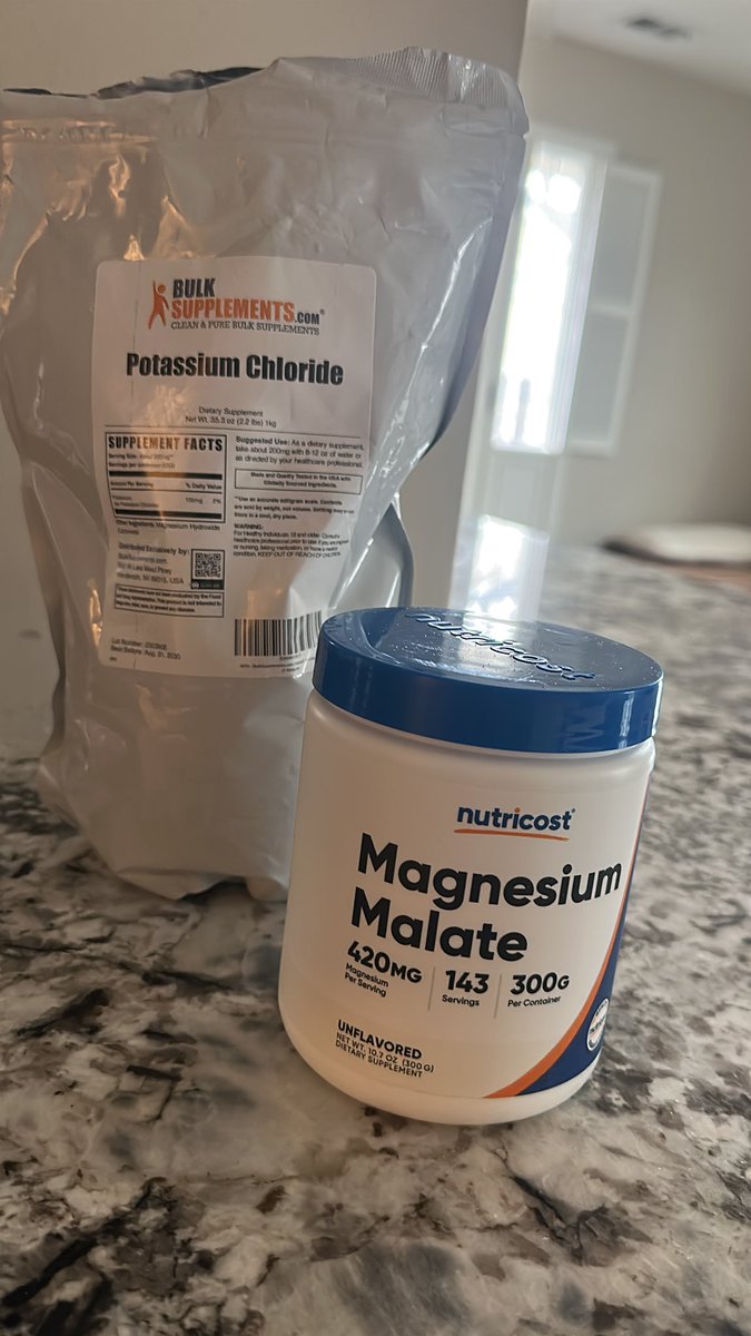 trader jones tweet media