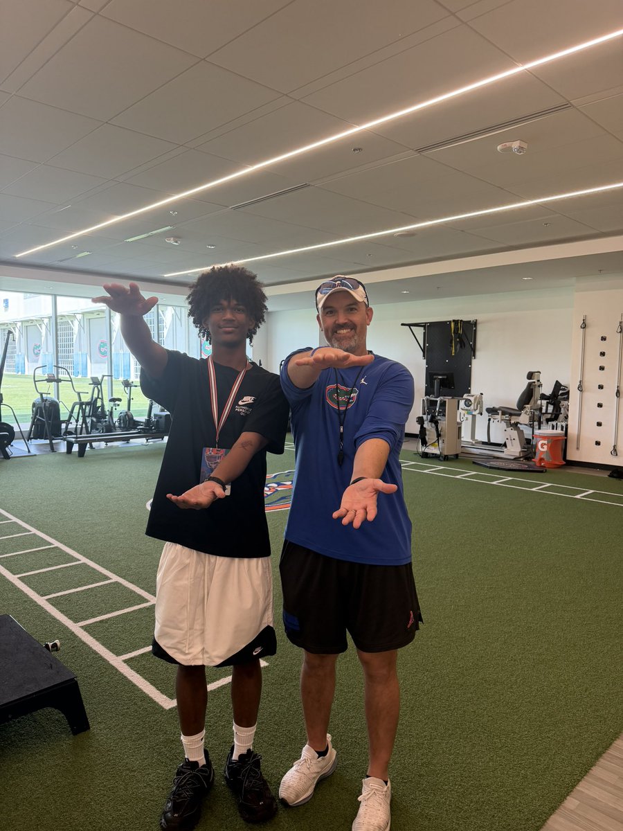 Nathan Holston tweet media