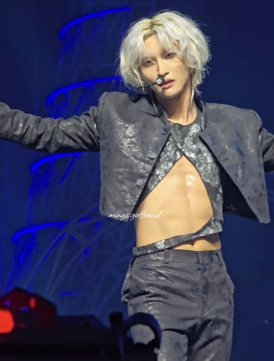 i can't believe he just looks like that