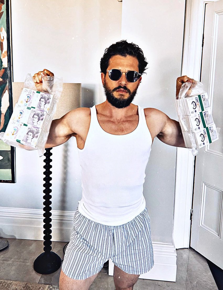 FitFamousMales's tweet photo. Kit Harington 😍🔥 https://t.co/5MIstboNTM